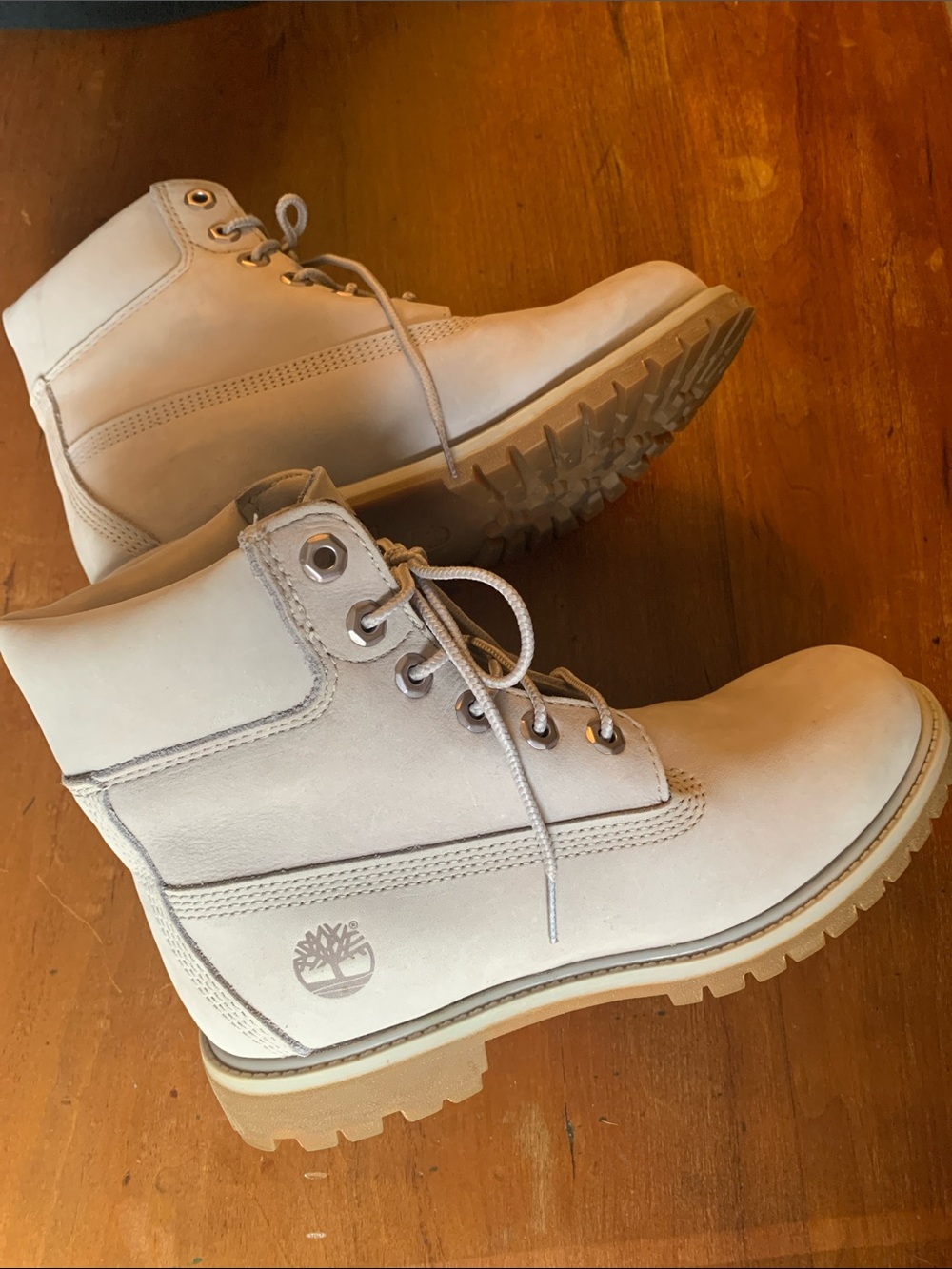 Timberland Light Taupe Nubuck